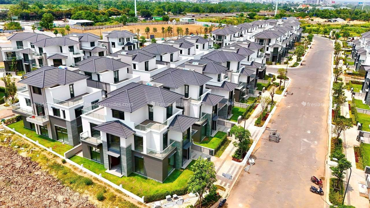 Gladia Khang Điền 03