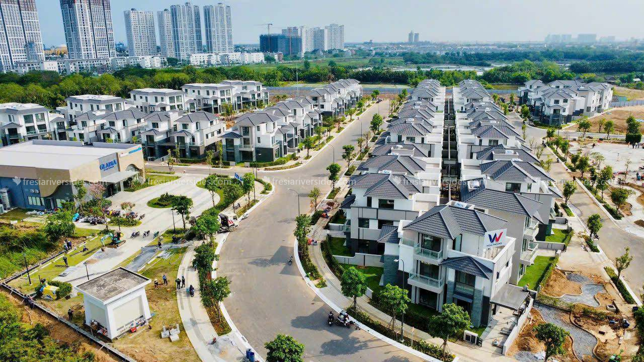 Gladia Khang Điền 06