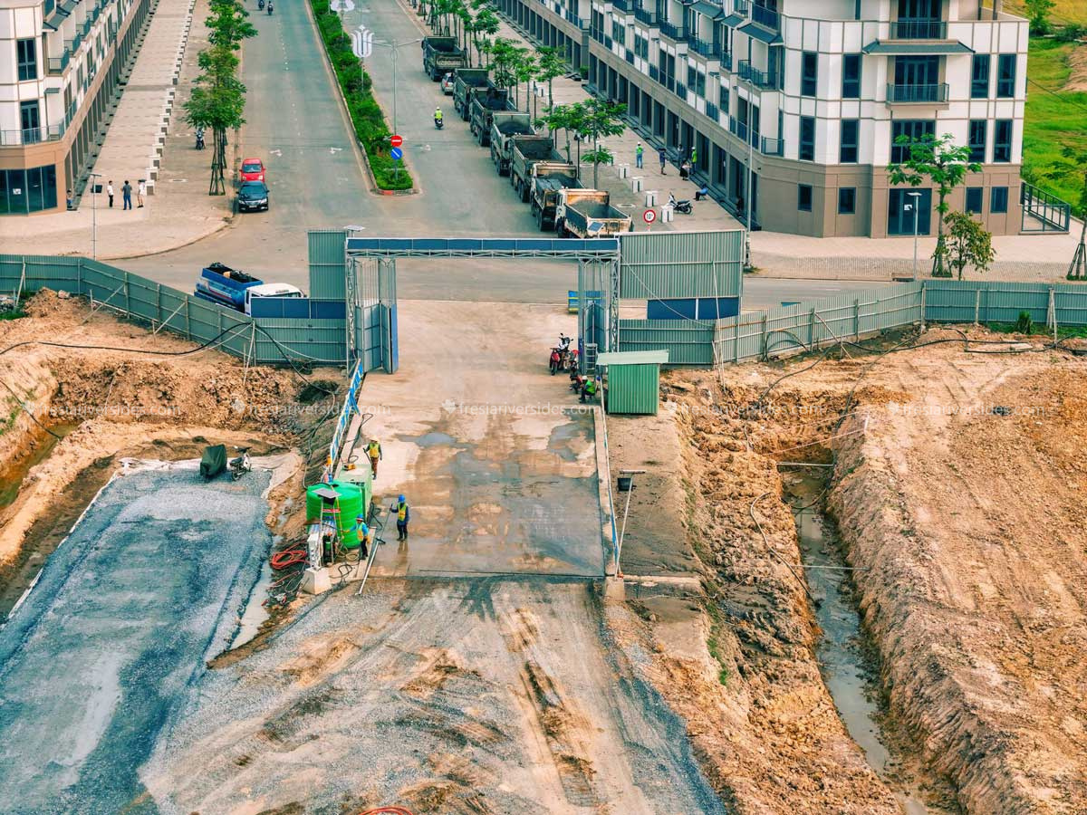 Tiến độ Vinhomes Green City (4)