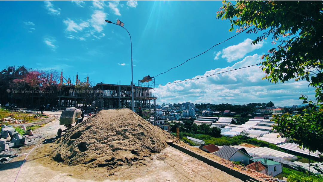 Anh-thuc-te-la-cerise-dalat-villas-moi-nhat