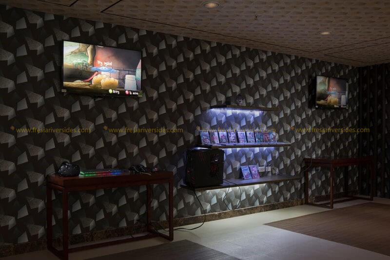 phòng game 4D cosmo